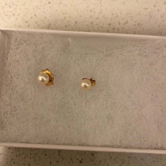 Xs pearl earrings - Picture 1 of 2